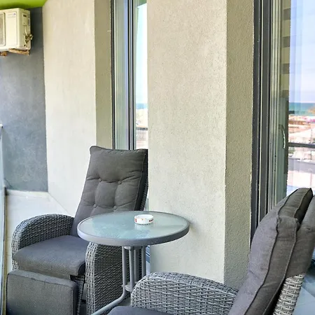 Apartment Seavibes - Pool & *