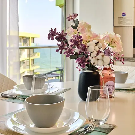 Seavibes - Pool & Appartement