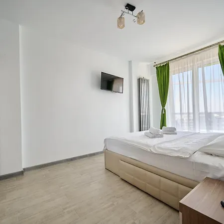 Seavibes - Pool & Spa Beach Resort Apartment *